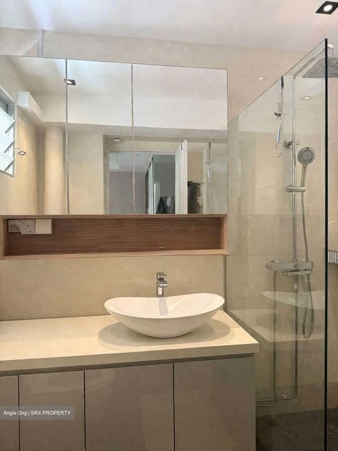 Blk 585 Pasir Ris Street 53 (Pasir Ris), HDB Executive #566599451